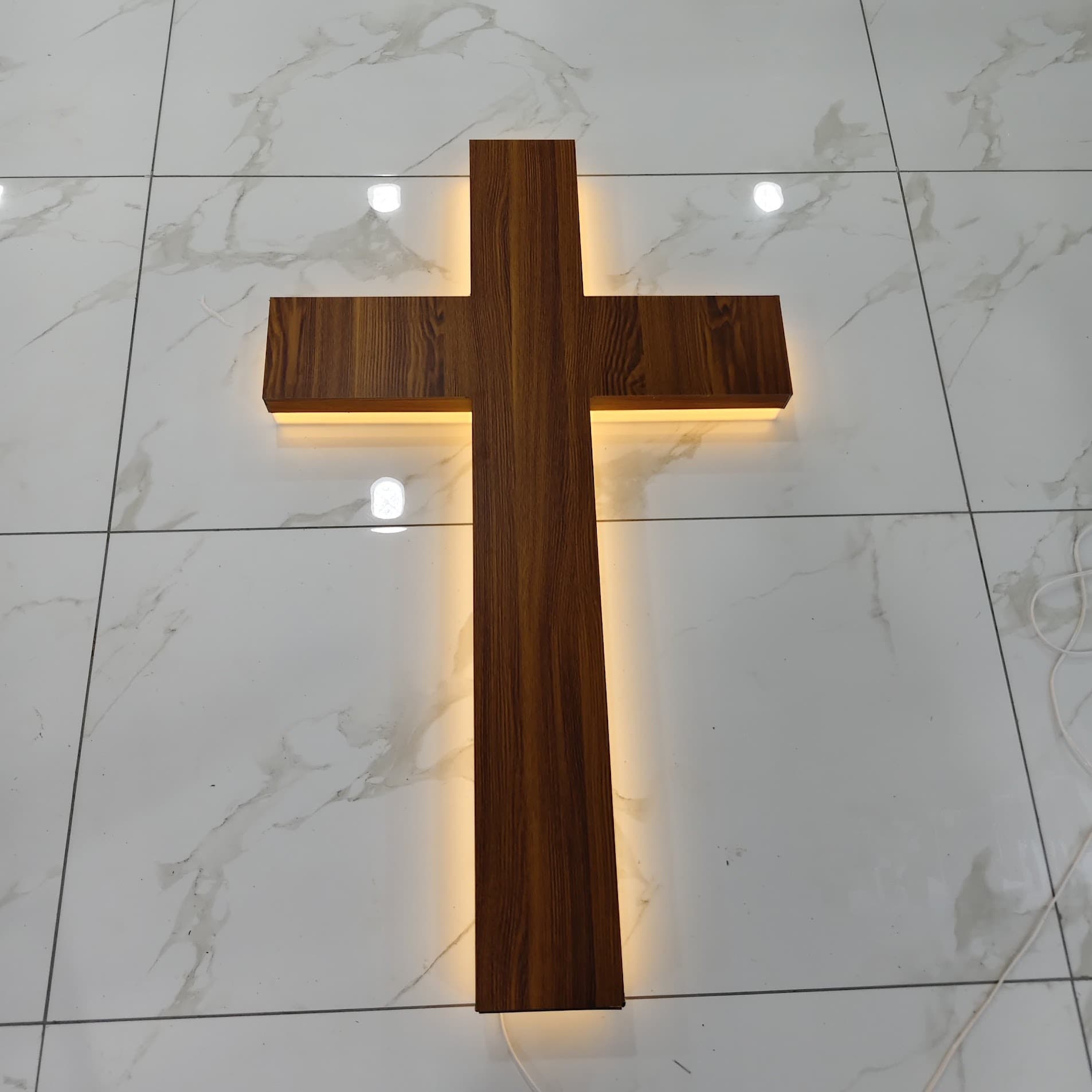 Cross image 1